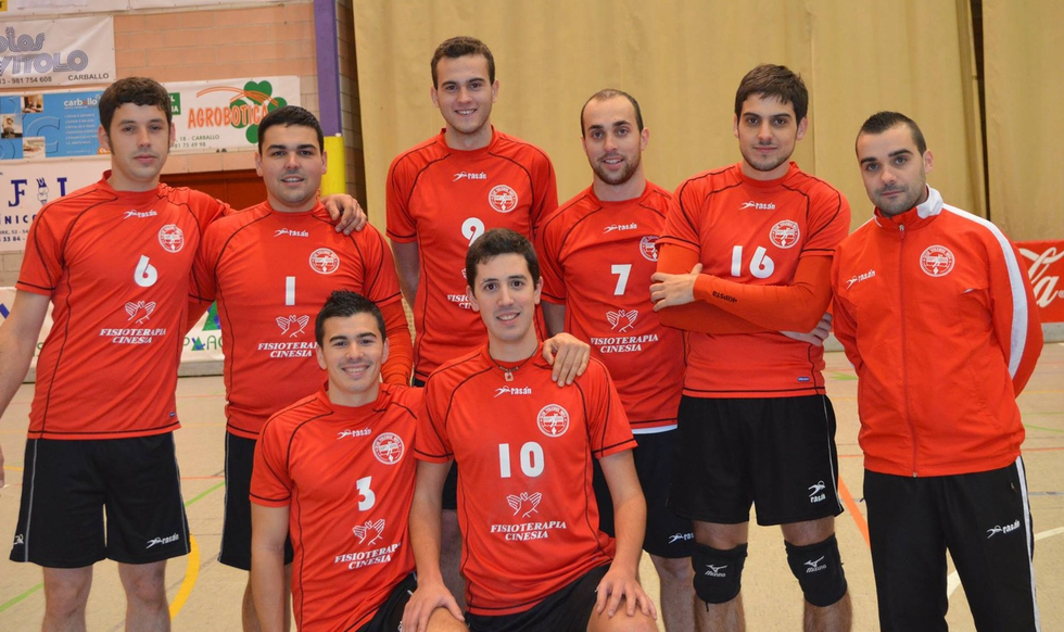 Equipo sénior masculino do Club Voleibol Noia